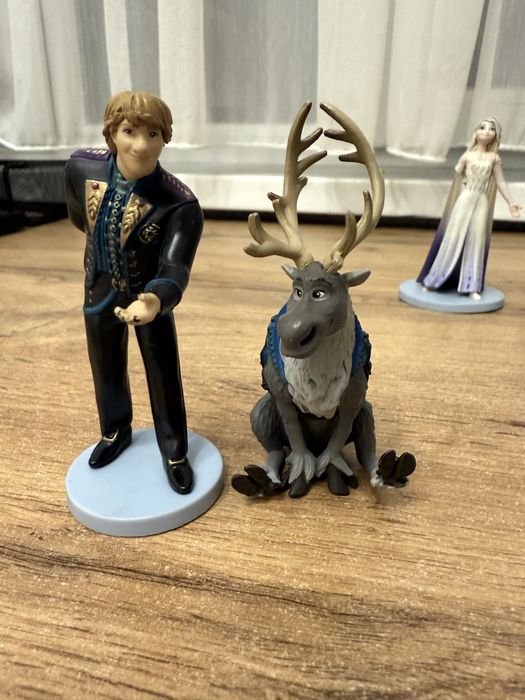 Эльза фигурки оригинал disney