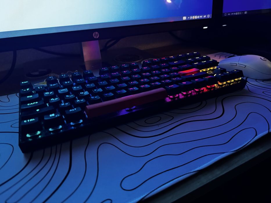 Клавиатура RED SQUARE