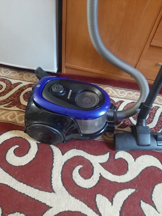 Продам пылесос SAMSUNG.