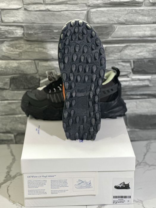 Off-White Odsy 1000 “Dark Grey” Full Box / DS