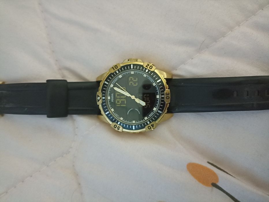 часовник Фосил златист