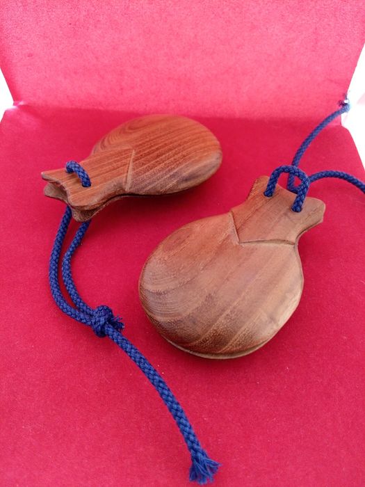 Кастанети. Дървени.