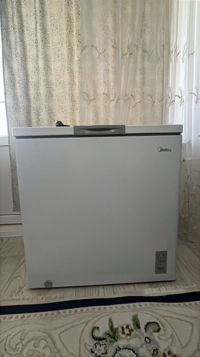Продам морозилник 100000