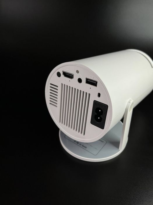 Мини - проектор.