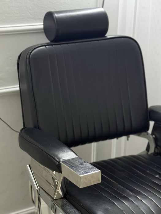 Парикмахерское кресло кресло барбера