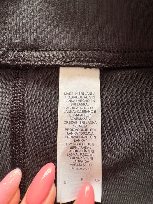 Спортни къси панталонки NIKE