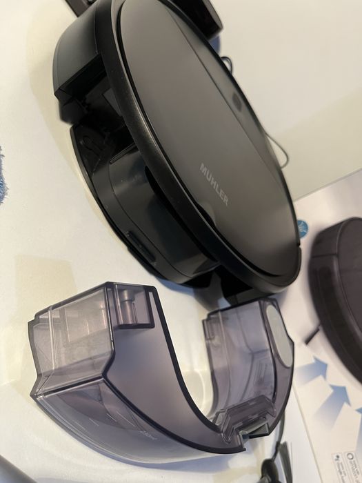 Прахосмукачка робот MUHLER Bobby 1, сухо и мокро почистване, черна