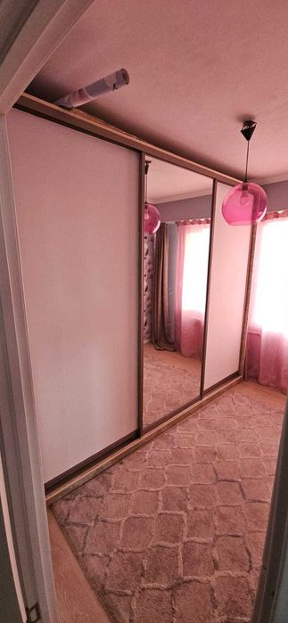 Продам 3х, ул. Новаторов, 15