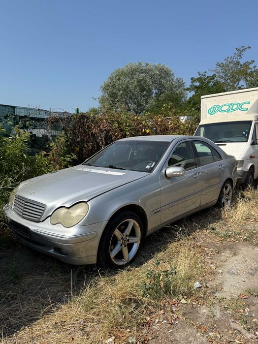 Mercedes C220/230i w203 2003г. на части