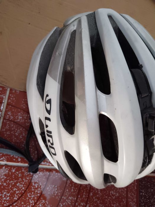 каска за велосипед !