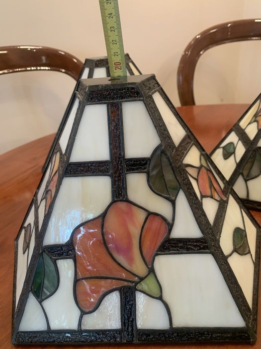 Aplica de perete Tiffany cu vitralii florale