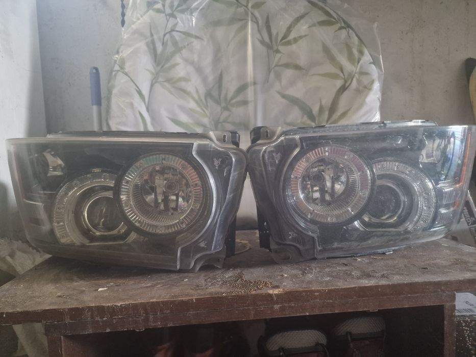 Рейндж роувър спорт 2009-2013 фарове