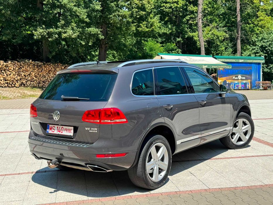 Volkswagen Touareg - 2011 - 3.0 TDI - Cod motor CASA - 240 cp - Euro 5 - Bi-Xenon - Piele - Navi - Cash sau Rata