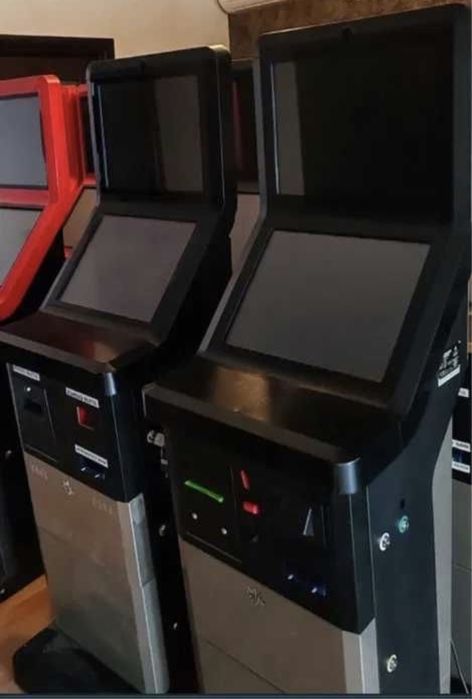 Terminal de plată facturi/pariuri sportive/info chiosc–ecran 19"