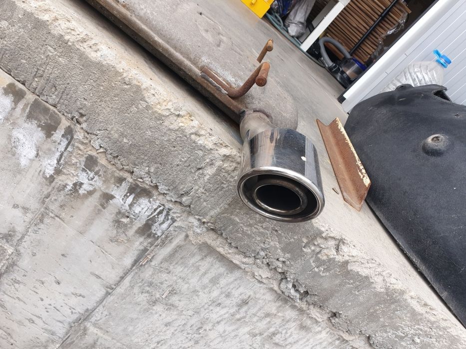 Фиат 500 Abarth на части