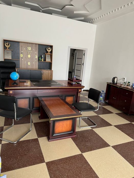 Turizm uchun Tayyor ofis