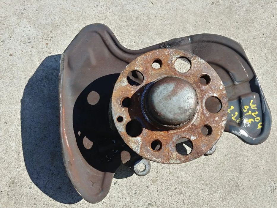 fuzeta stanga fata 2.2 cdi  mercedes c-class w204  20401