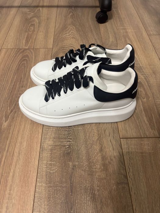 Adidasi Alexander McQueen