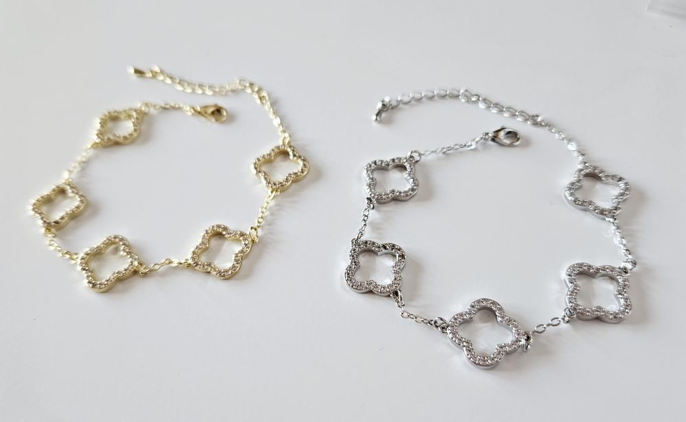 Гривни Van Cleef & Arpels Alhambra