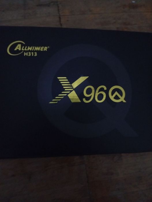 Продаю тв-приставку