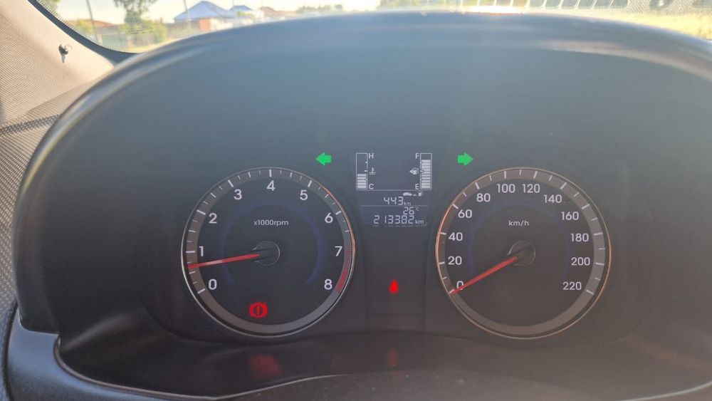 Продам Hyundai 2015г