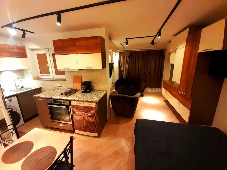 Под наем луксозен едностаен център