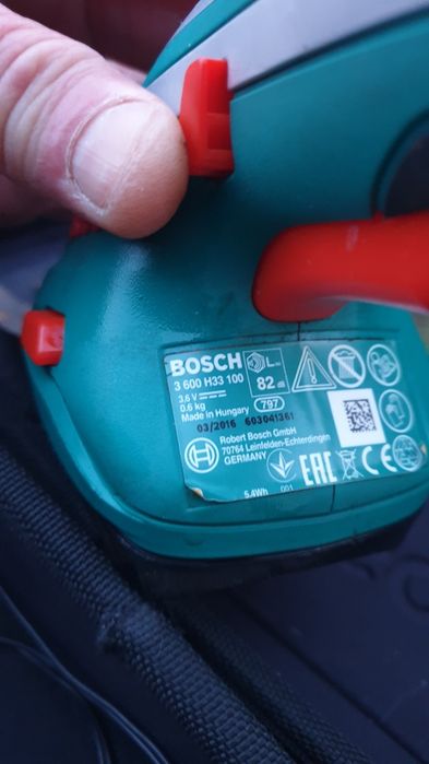 Foarfeca tuns iarba/gard viu Bosch