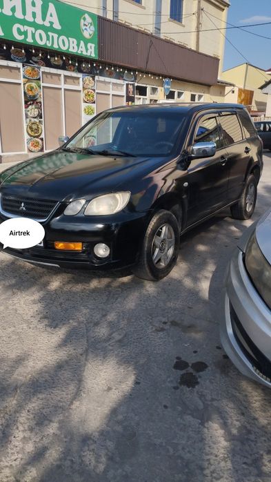 Митсубиси  Airtrek 2002г
