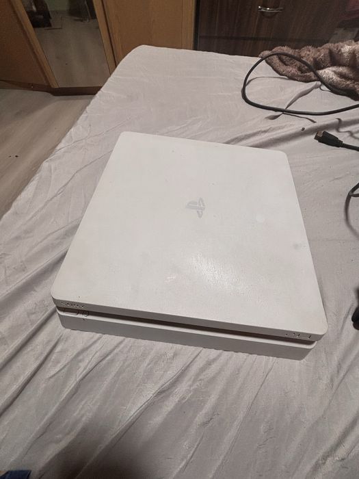 Vand  Ps4. Slim.