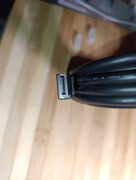 Cablu DisplayPort V1.4 5m (5 metri) nefolosit, ca nou