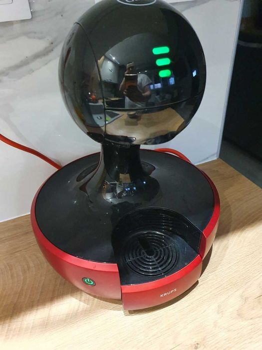 Капсулна кафемашина Krups KP350 Nescafé Dolce Gusto Drop