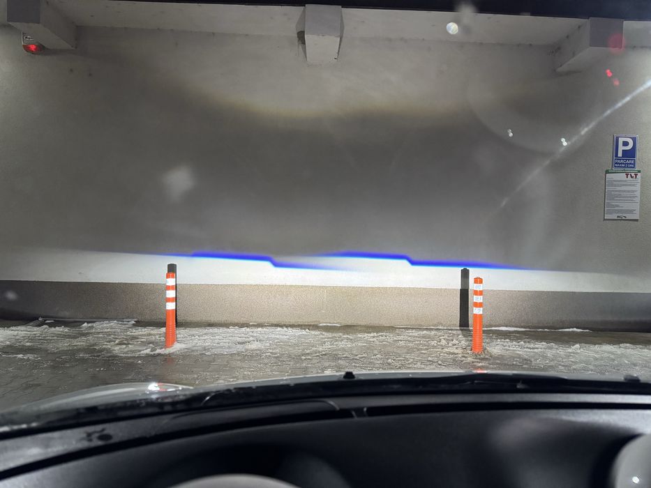 Becuri H4 led cu lupa