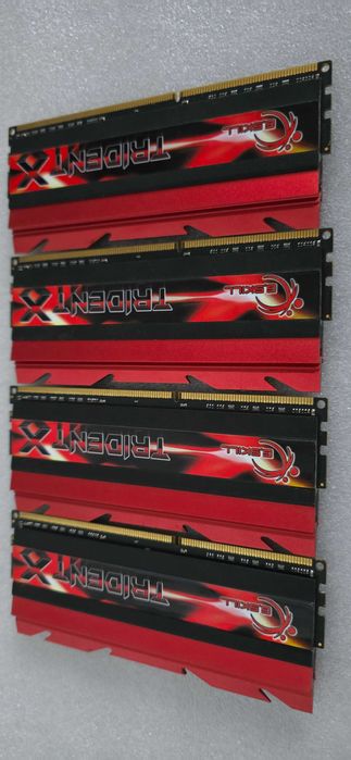 Vand 32GB RAMI DDR3 (4x8) G.Skill Trident X pe 2400 MHZ