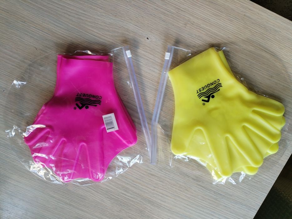 Ласты на руки для плавания. Новые