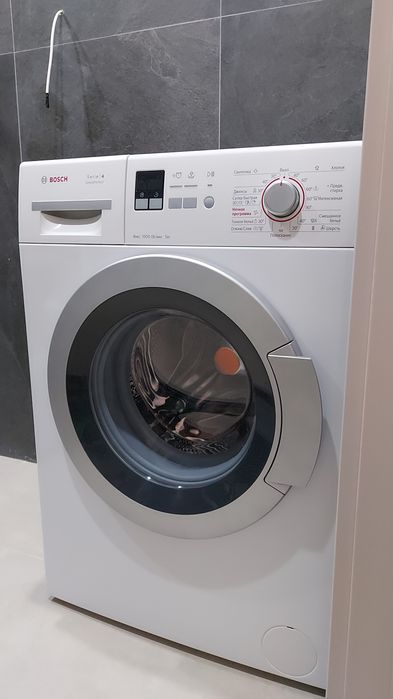Продам стиральную машину Bosch