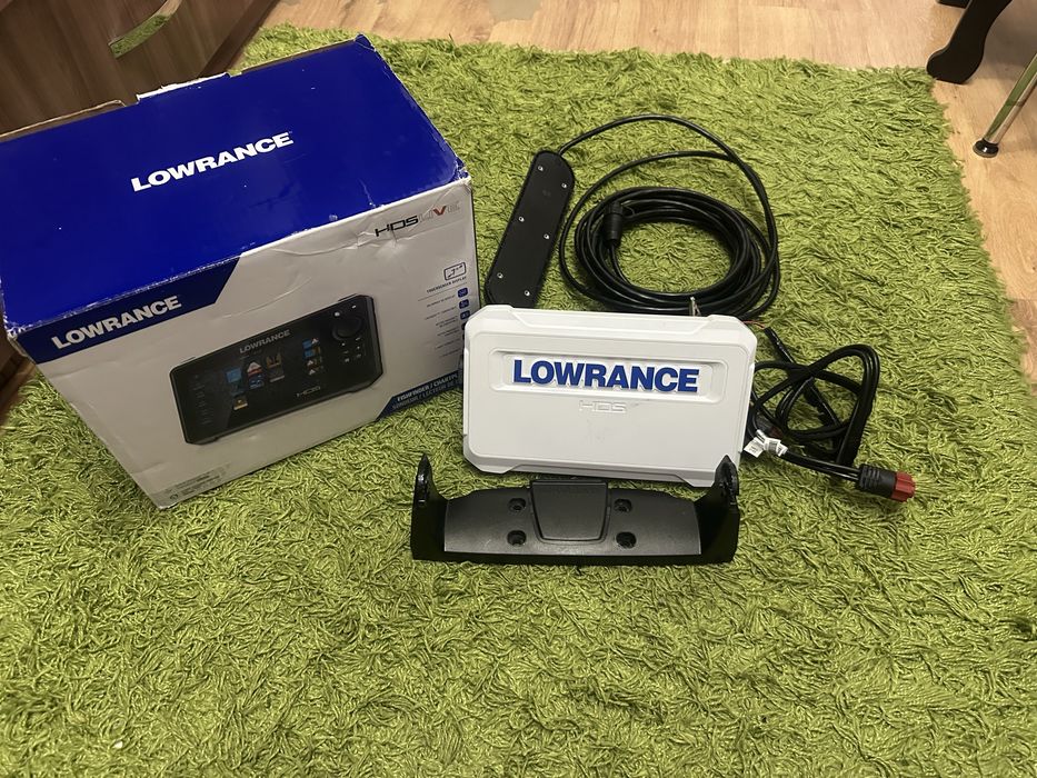 Lowrance HDS 7 Live