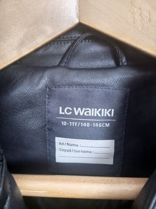 Продам кожанку на девочку