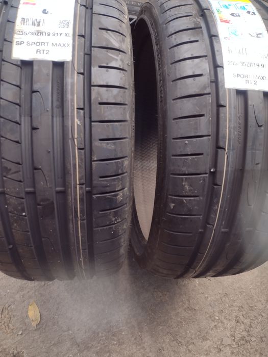 Нови 2бр.235/35/19 Dinlop S maxxRT2 dot0418