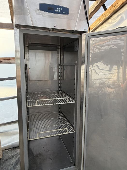 Frigider profesional  inox