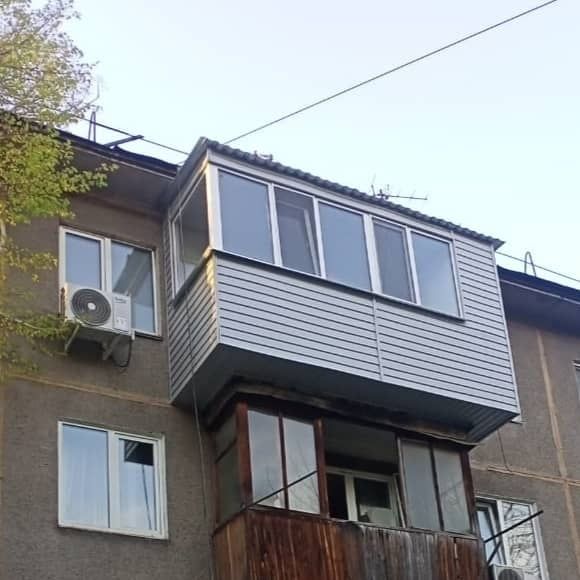 Обшивка балкона с утеплением, встроенные шкафы, рассрочка