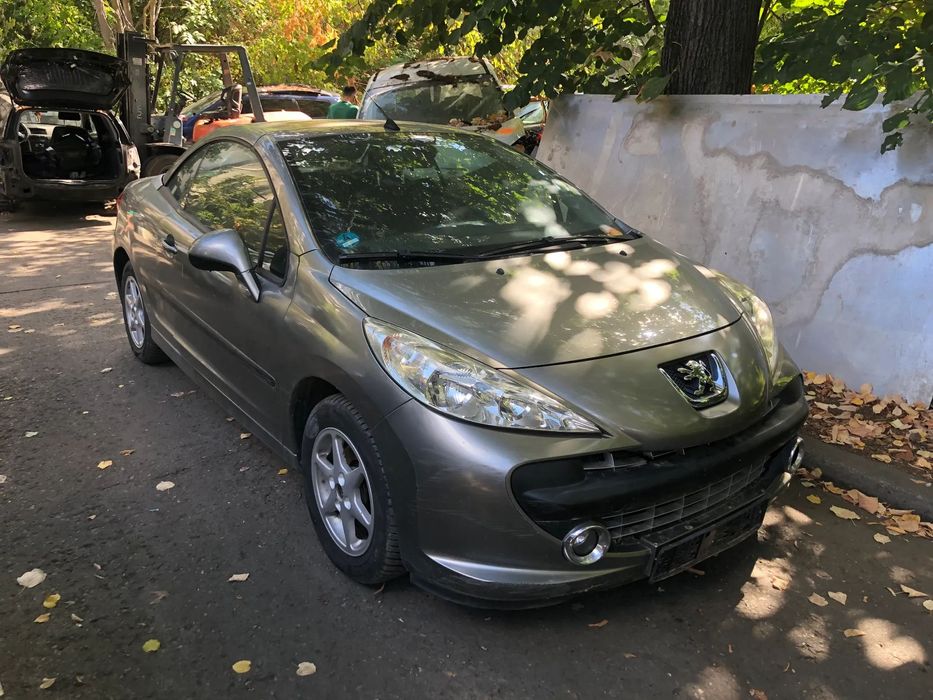 Dezmembrez Peugeot 207 CC GRI 2007