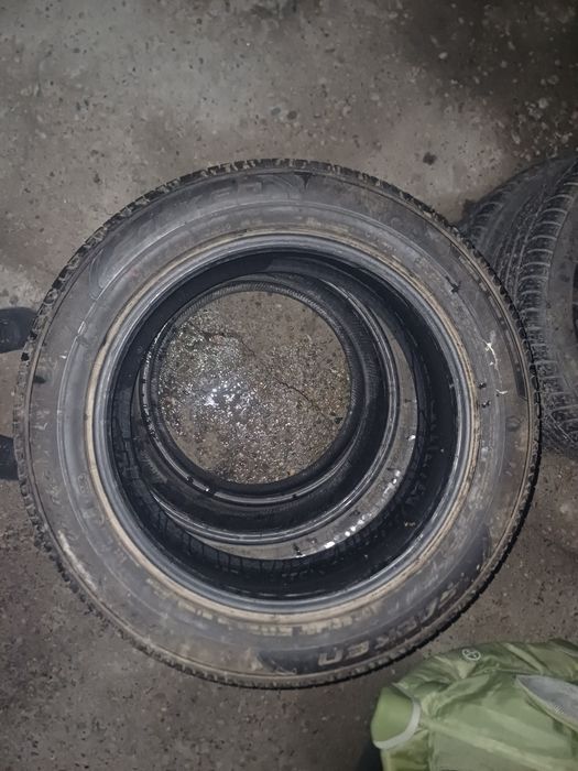 Продам шины 225×55R18