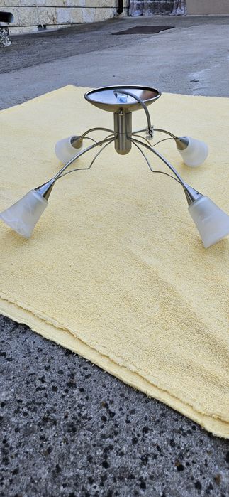 Полилей - хром с четири крушки