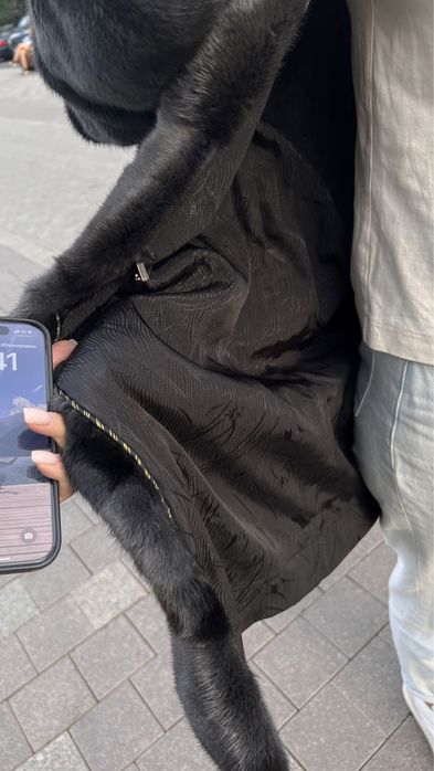 Продам норковую шубу