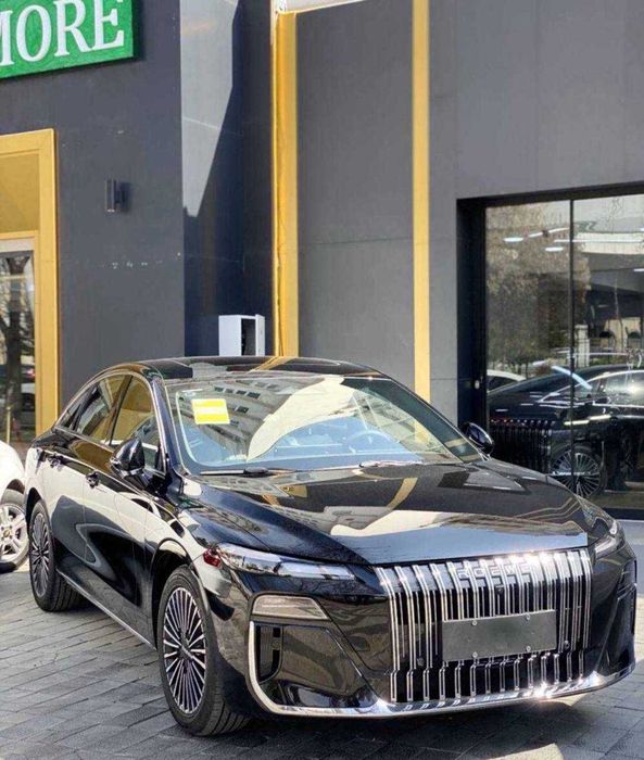 Roewe M7 bolib tolashga