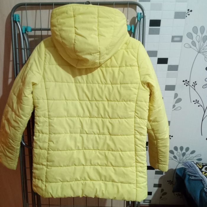 Женские куртки, ветровки