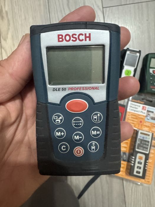 Telemetru laser Bosch , Leica .Mitsutomo