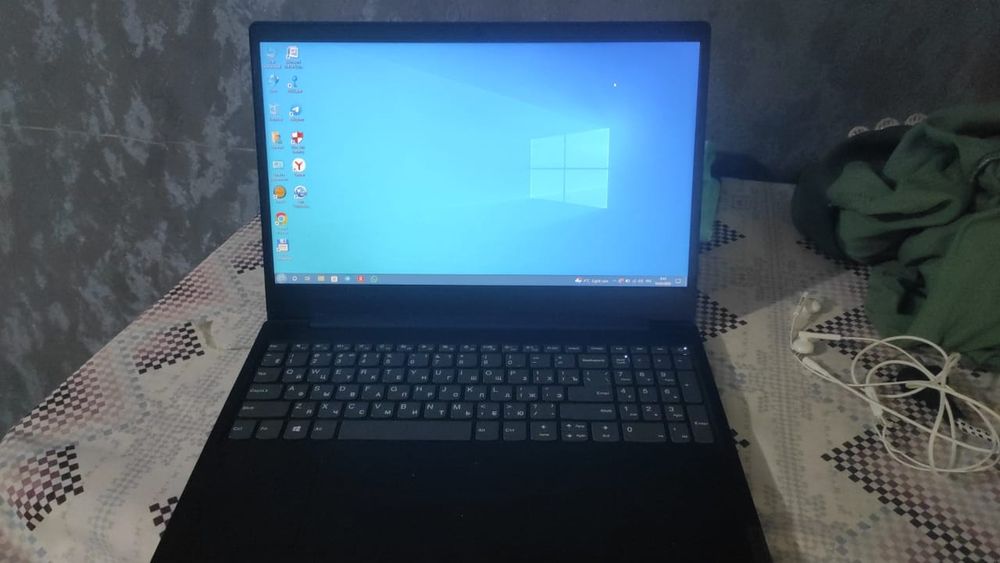 Продам Ноутбук Ленова