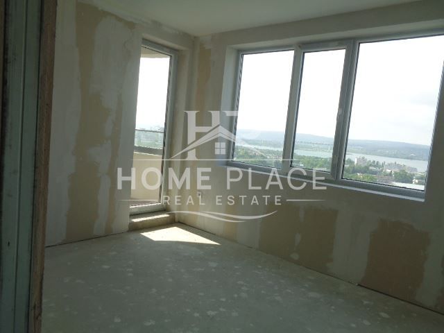Продава се Тристаен апартамент в Варна, Трошево - 115 кв.м за 1057 €/кв.м - Снимка #3