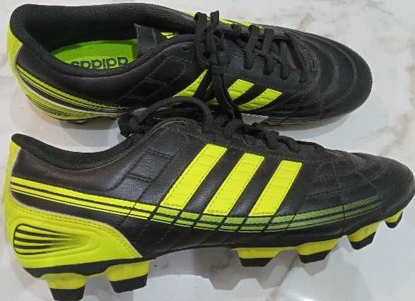 Чисто нови бутонки на adidas 42 номер